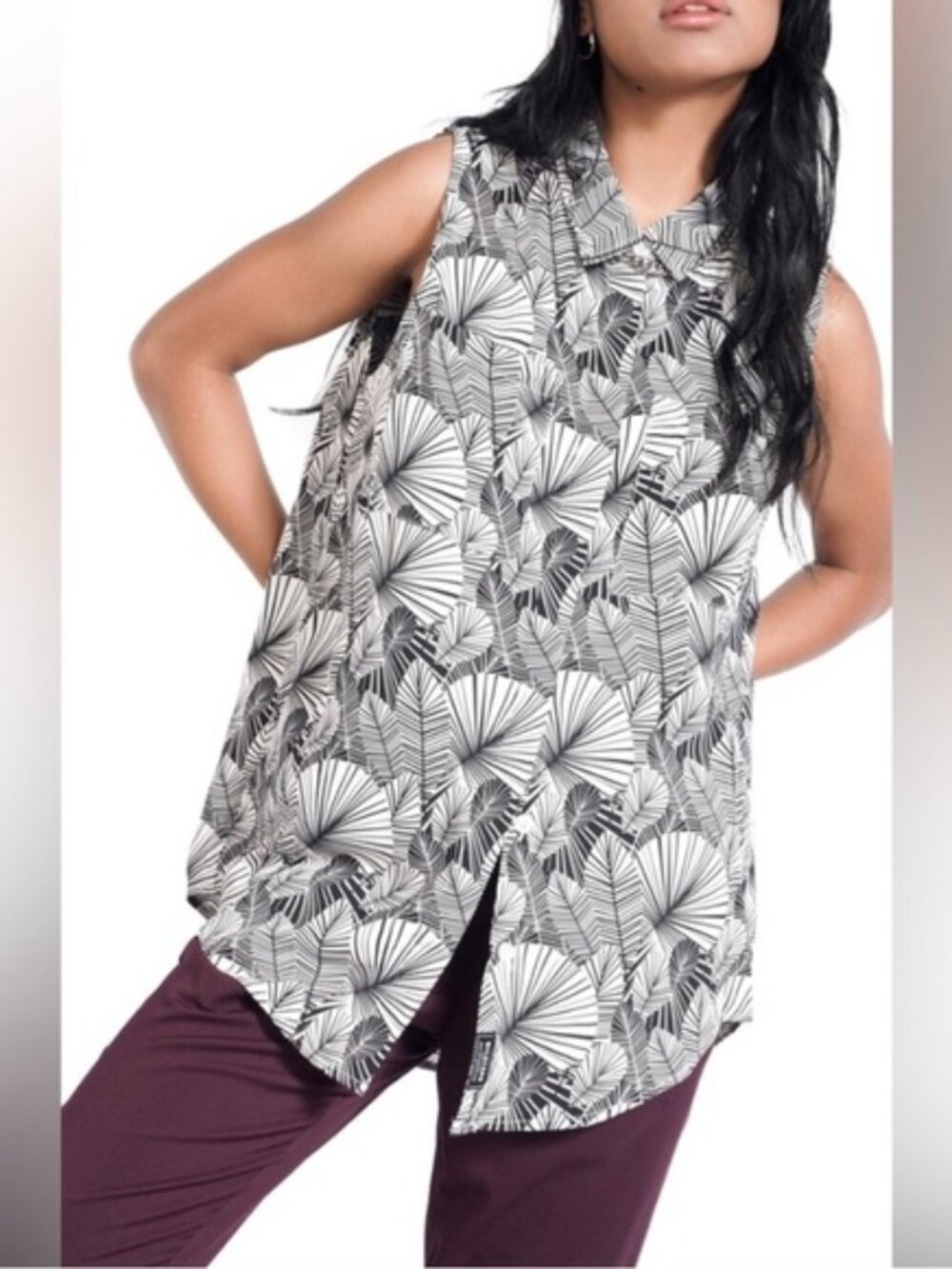 WILDFANG Empower Sleeveless Button Up Tank Shirt With Printed Palm Leaf Pattern